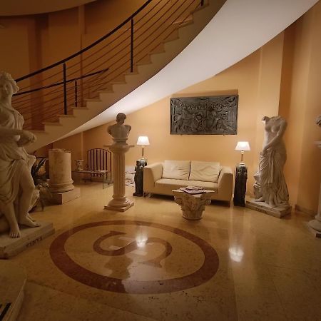 Seccy Hotel Boutique Art & Museum Fiumicino Buitenkant foto